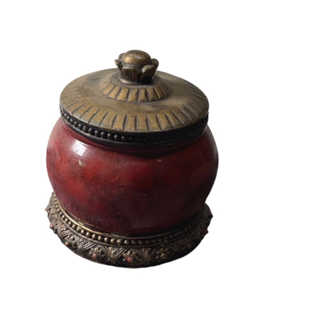 Vintage Style Red Cinnabar Resin Trinket Jar Ornate Brass Tone Lid and Base 3.5"